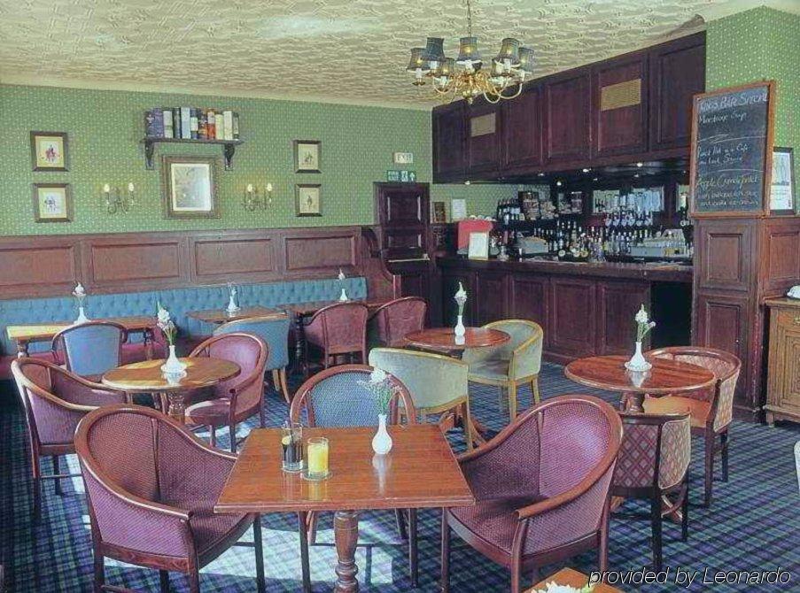 The Royal Hotel - Bridge Of Allan Restoran fotoğraf